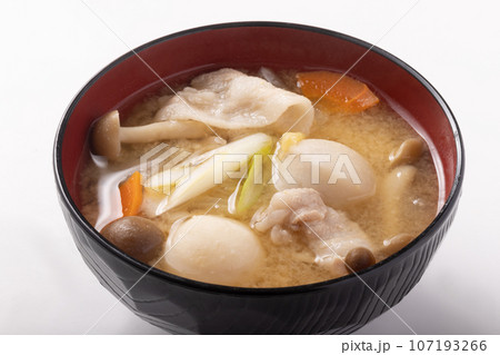 [宮城県]　宮城(仙台)芋煮　豚肉味噌味 107193266