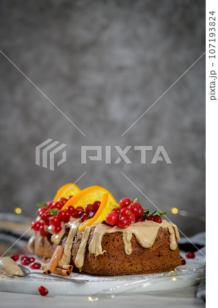Christmas home made cinnamon cake Christmas home made cinnamon cake 107193824