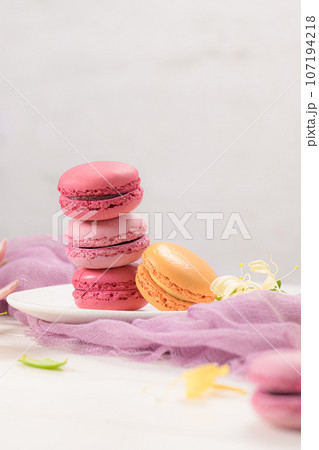 French sweet macaronsの写真素材 [107194218] - PIXTA