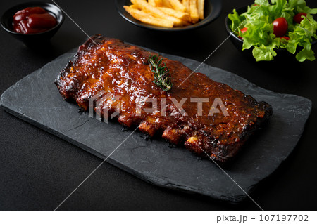 grilled and barbecue ribs pork grilled and barbecue ribs pork 107197702