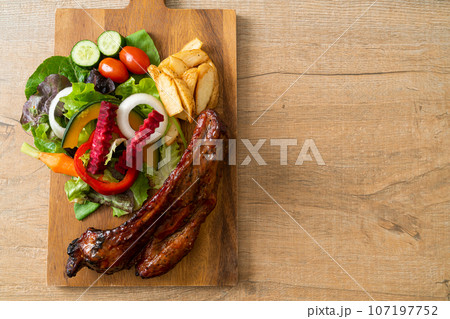 barbecue pork spare ribs with vegetables barbecue pork spare ribs with vegetables 107197752