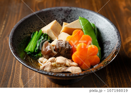 高野豆腐の含め煮 107198019