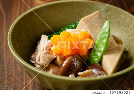 高野豆腐の含め煮 高野豆腐の含め煮 107198022