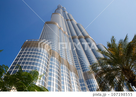 Burj Khalifa tower 107198555