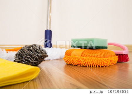 cleaning equipment 107198652