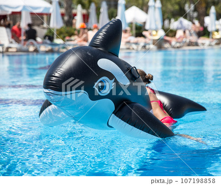 inflatable whale 107198858