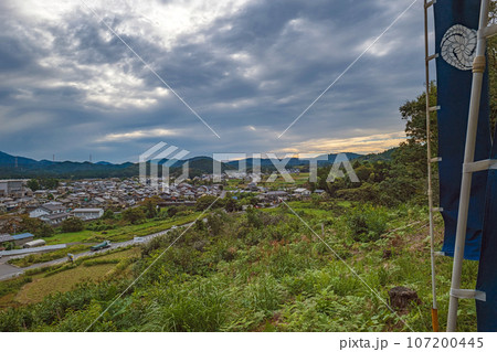 関ヶ原古戦場 岡山烽火場から決戦地を眺める 関ヶ原古戦場 岡山烽火場から決戦地を眺める 107200445