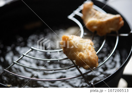 揚げ物 107200513