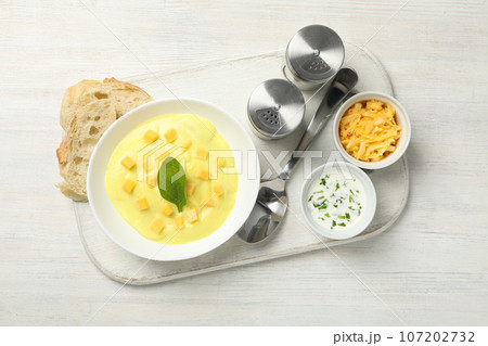 Tasty lunch concept with delicious cheese soup 107202732