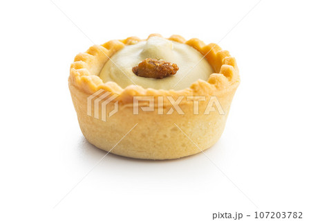 Sweet tarlets. Tasty mini tarts. Mini pie with cream isolated on white background. 107203782