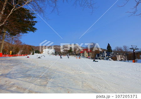 蔵王温泉スキー場 上の台ゲレンデ 蔵王 霧氷 蔵王温泉スキー場 上の台ゲレンデ 蔵王 霧氷 107205371