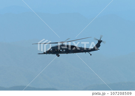 航空自衛隊UH-60Jブラックホーク救難ヘリコプター 航空自衛隊UH-60Jブラックホーク救難ヘリコプター 107208509