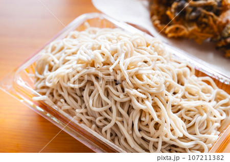 パック入り茹で蕎麦 107211382