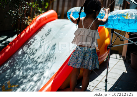 5 years old 107212225