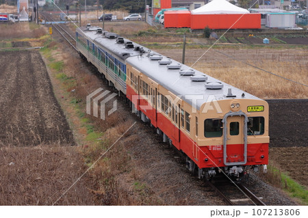 JR久留里線を走行するキハ30、キハ37、キハ38の混結列車_2010/2/11撮影 JR久留里線を走行するキハ30、キハ37、キハ38の混結列車_2010/2/11撮影 107213806