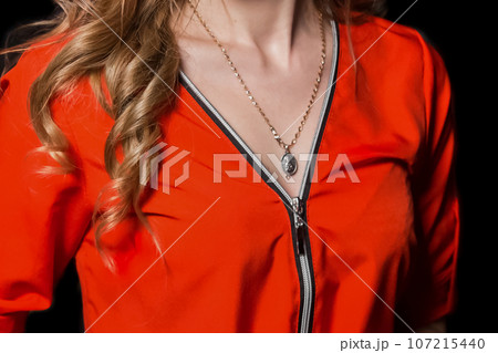 Women's fashion and clothing style 107215440