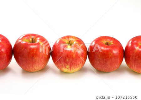 りんご  サンつがる 107215550