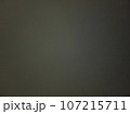 グレーから黒のグラデーション 107215711