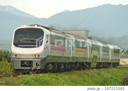 根室本線 富良野ー島ノ下 JR北海道 キハ183系5200番台 ノースレインボーエクスプレス 根室本線 富良野ー島ノ下 JR北海道 キハ183系5200番台 ノースレインボーエクスプレス 107221081