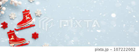 Ice skates with white and red snowflakes 107222002