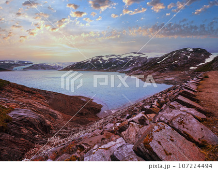 Lake Svartisvatnet and Svartisen Glacier (Norway) Lake Svartisvatnet and Svartisen Glacier (Norway) 107224494