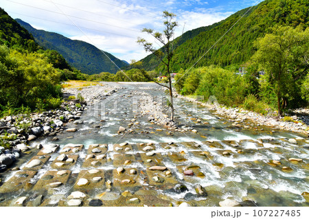 今見橋／高原川より下流方向を望む(岐阜県高山市)【2023.9】 107227485