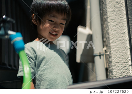 3 years old 3 years old 107227629