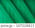 緑色の布のテクスチャ 107228813