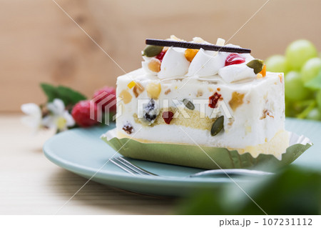 カッサータ　ケーキの写真素材 107231112