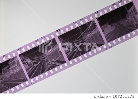 昭和の記録）古いモノクロネガフィルムの写真素材 [107231578] - PIXTA