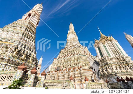 タイの暁の寺 ワットアルン(2023年撮影) タイの暁の寺 ワットアルン(2023年撮影) 107234434