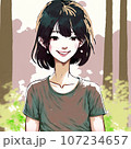 微笑んで立つ女性 107234657