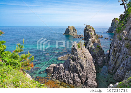 【青海島自然研究路】 山口県長門市仙崎 紫津浦 【青海島自然研究路】 山口県長門市仙崎 紫津浦 107235758