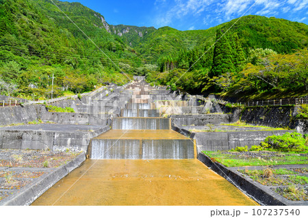 洞谷流路工(岐阜県高山市)【2023.9】 107237540