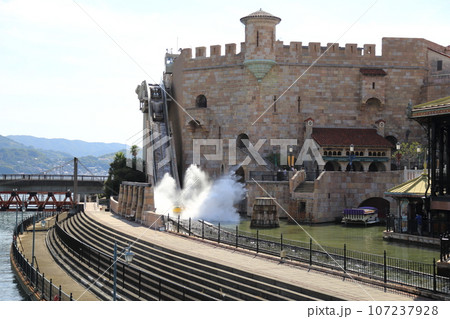 和歌山マリーナシティ【ポルトヨーロッパ（ハイダイブ）】／ 和歌山市 107237928