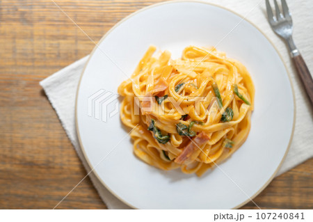 トマトクリームパスタ トマトクリームパスタ 107240841