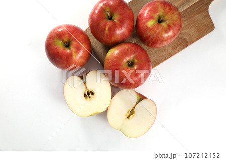 りんご サンつがる りんご サンつがる 107242452