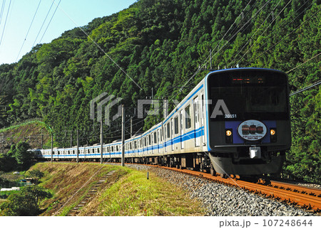 西武秩父線 西武鉄道 20000系 20151F編成 西武秩父線 西武鉄道 20000系 20151F編成 107248644