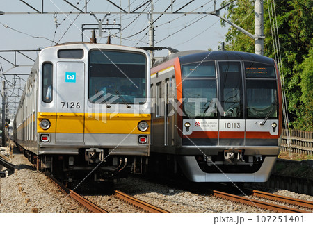 西武池袋線 ひばりヶ丘ー保谷 東京メトロ 10000系 10113F 7000系 7126F 西武池袋線 ひばりヶ丘ー保谷 東京メトロ 10000系 10113F 7000系 7126F 107251401