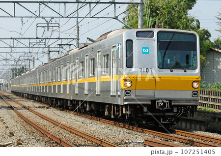 西武池袋線 ひばりヶ丘ー保谷 東京メトロ 7000系 7107F 西武池袋線 ひばりヶ丘ー保谷 東京メトロ 7000系 7107F 107251405