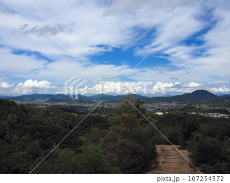 三石山からの風景【香川県さぬき市】みろく自然公園9 107254572