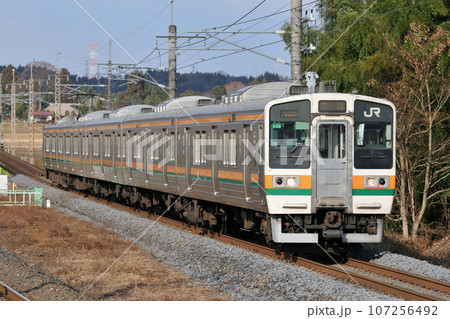 東北本線 片岡ー蒲須坂 JR東日本 211系 A33編成(高崎) 東北本線 片岡ー蒲須坂 JR東日本 211系 A33編成(高崎) 107256492