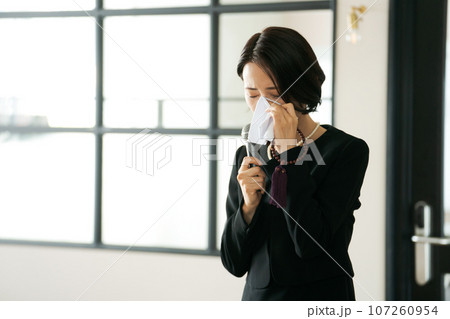 喪主の挨拶の画像 喪主の挨拶の画像 107260954