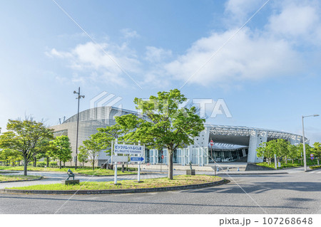 福島県郡山市 快晴の福島県産業交流館(ビッグパレットふくしま) 福島県郡山市 快晴の福島県産業交流館(ビッグパレットふくしま) 107268648