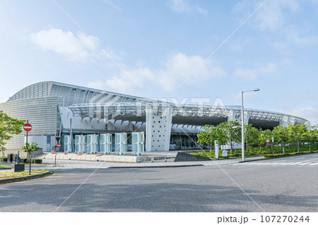 福島県郡山市 快晴の福島県産業交流館(ビッグパレットふくしま) 福島県郡山市 快晴の福島県産業交流館(ビッグパレットふくしま) 107270244