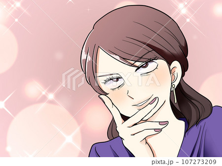 ときめいて微笑む意地悪そうな女性 107273209