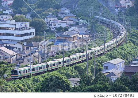 東海道本線 湯河原ー真鶴 JR東日本 E231系1000番台 U35編成(小山) 東海道本線 湯河原ー真鶴 JR東日本 E231系1000番台 U35編成(小山) 107278493