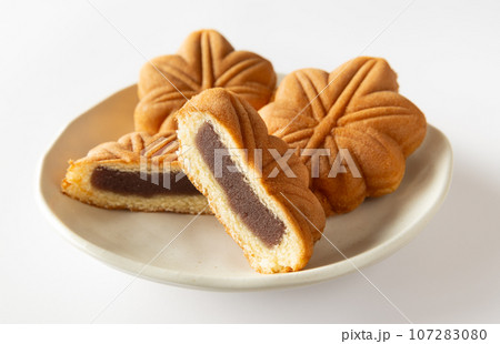 もみじ饅頭　和菓子　おやつ 107283080