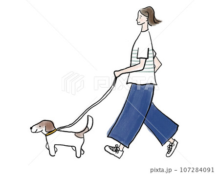 犬の散歩をする女性 107284091