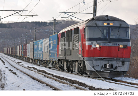 室蘭本線 登別ー虎杖浜 JR貨物 DF200-58(鷲別) 室蘭本線 登別ー虎杖浜 JR貨物 DF200-58(鷲別) 107284702